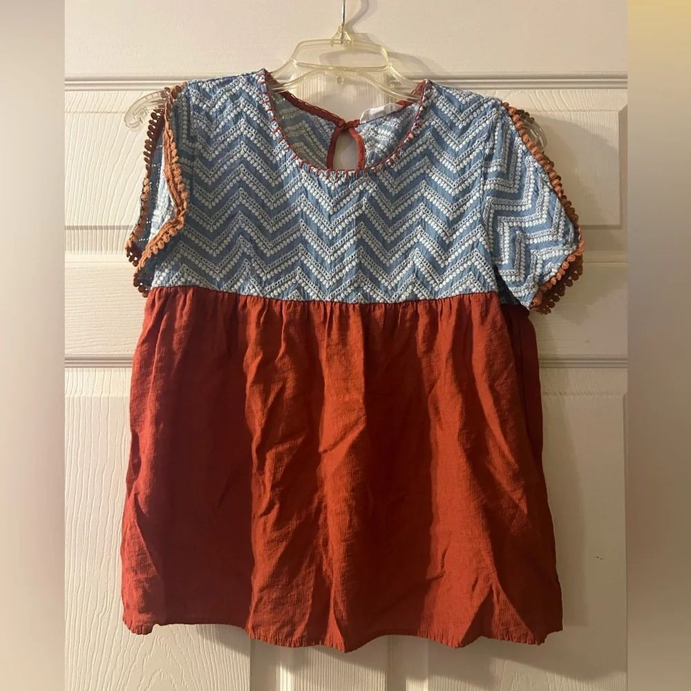 THML Blue & Rust Top size s